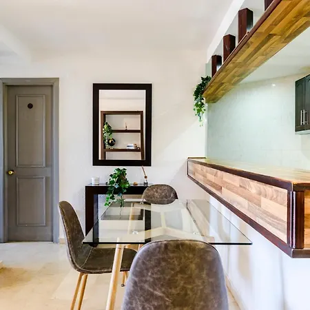 Marina With Sea Views, Pool And Parking Apartamento *