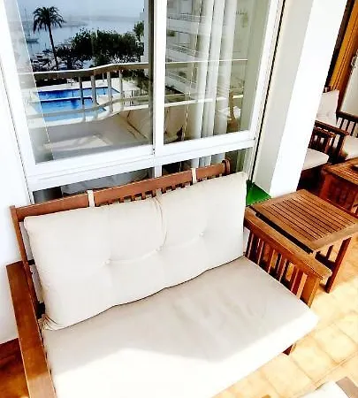 Apartamento Marina With Sea Views, Pool And Parking