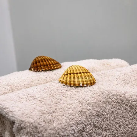 Marina With Sea Views, Pool And Parking Эстепона