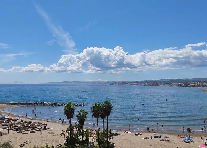 Marina With Sea Views, Pool And Parking Апартаменты Эстепона