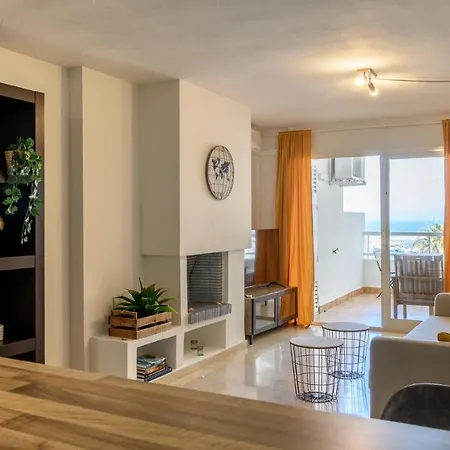 Marina With Sea Views, Pool And Parking Appartement Estepona