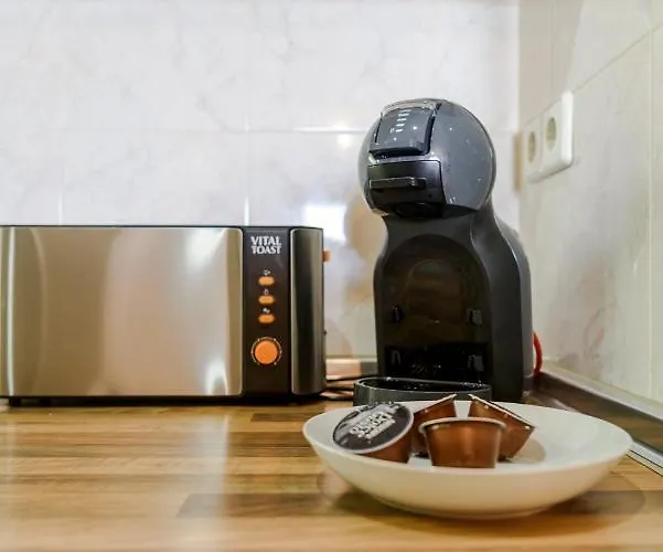 Marina With Sea Views, Pool And Parking Lägenhet Estepona